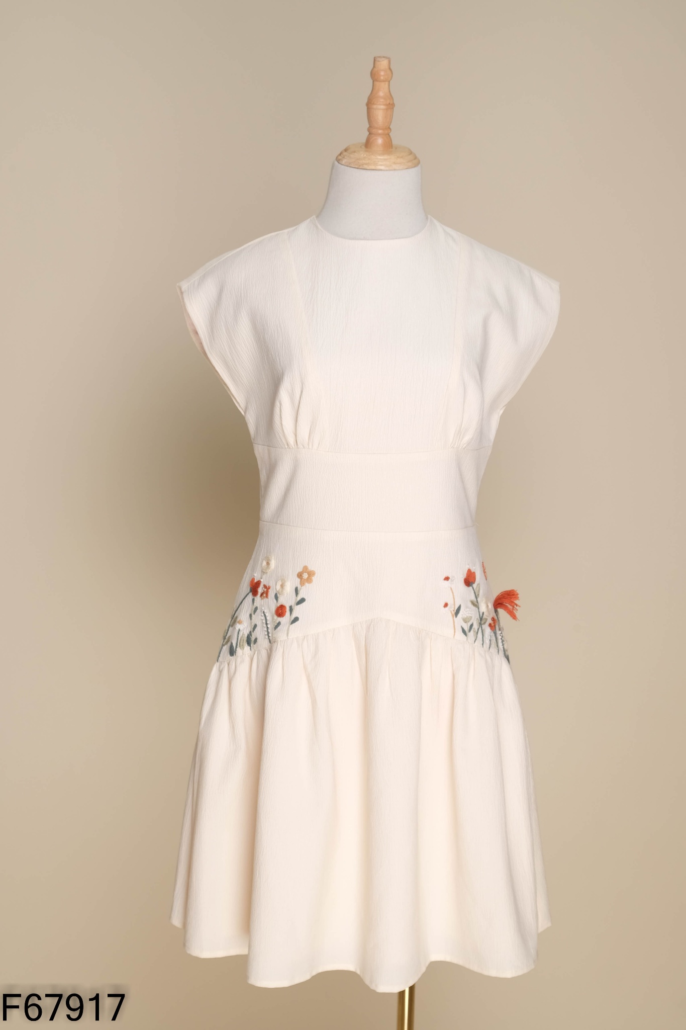 Váy be OLV BOUTIQUE thêu hoa