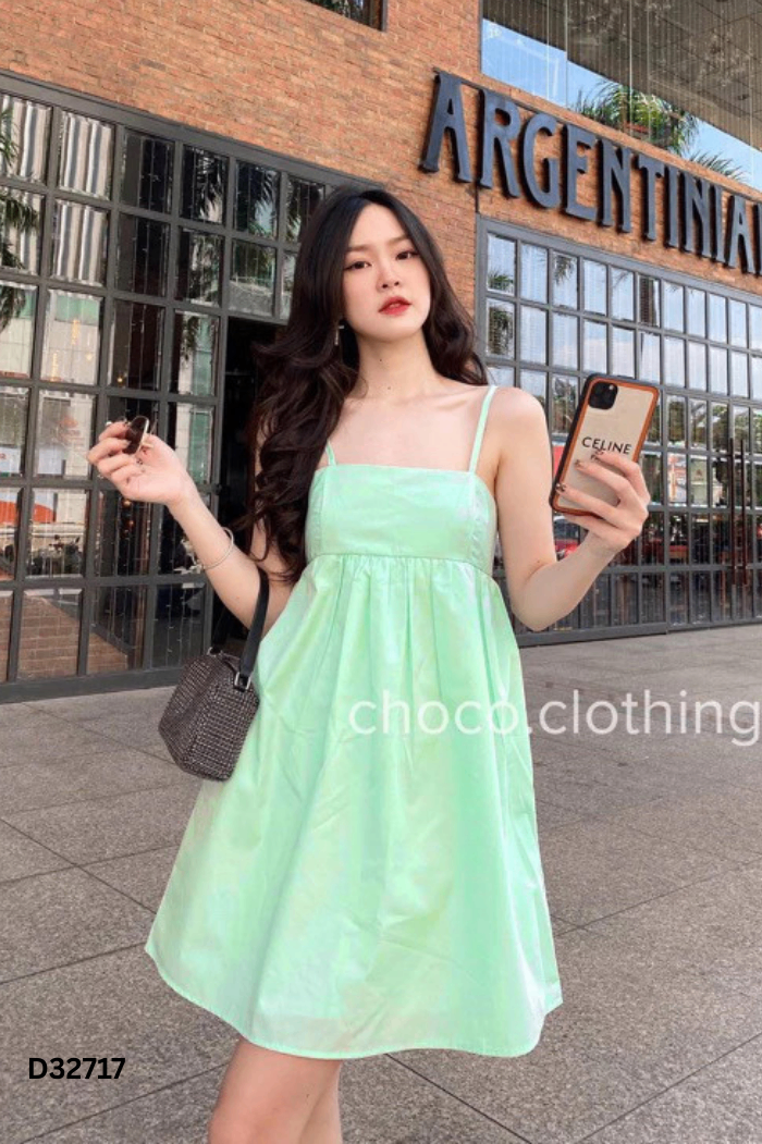 Váy hai dây xanh trơn