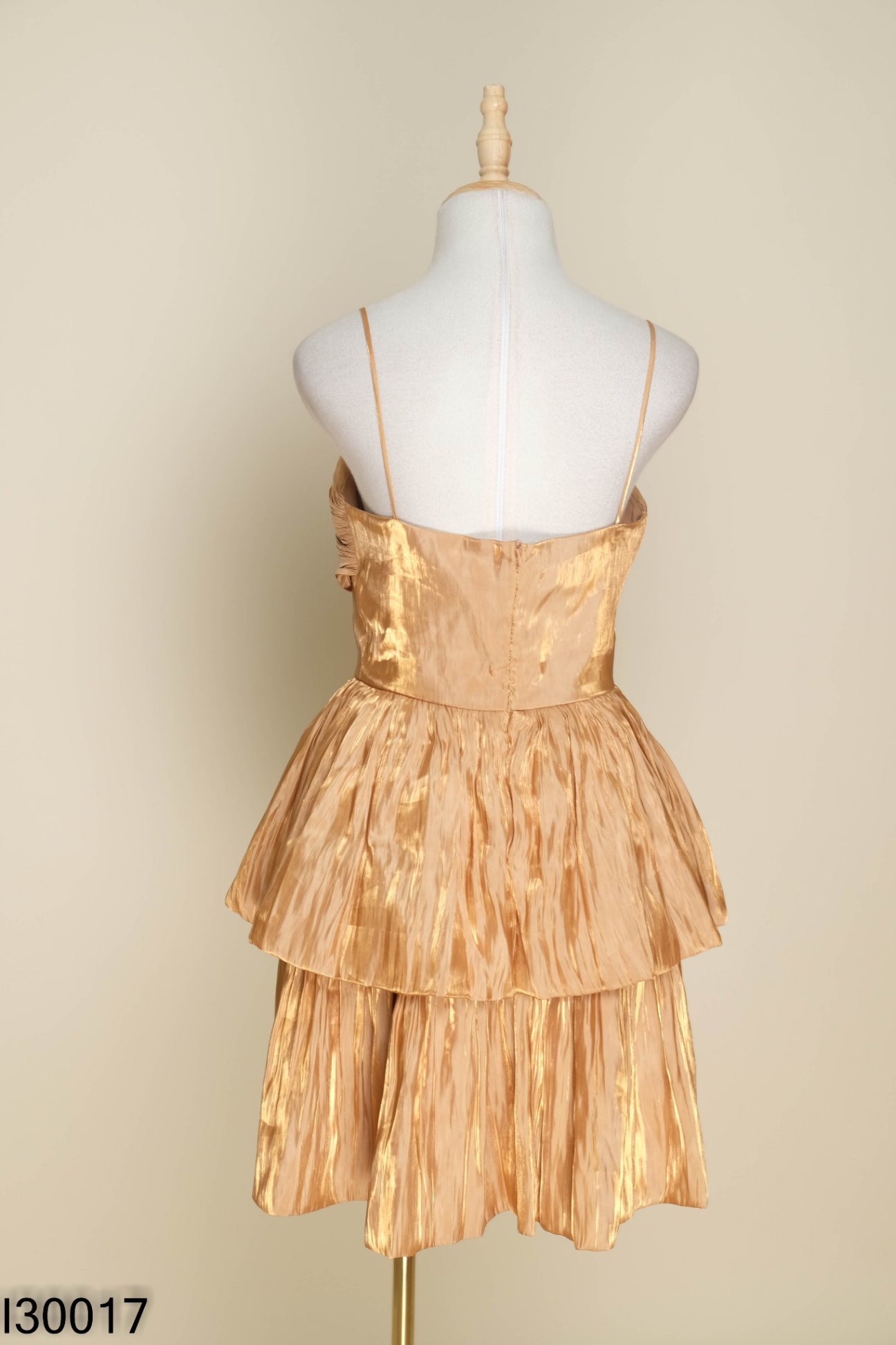 Váy organza nâu bồng