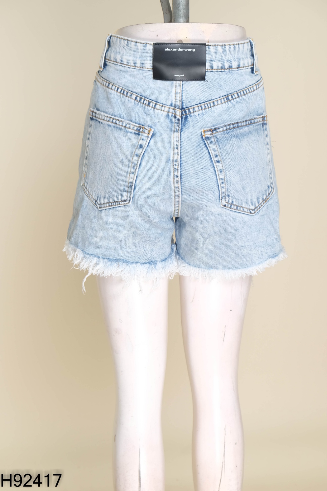 NEWTAG Quần short jeans rách xanh