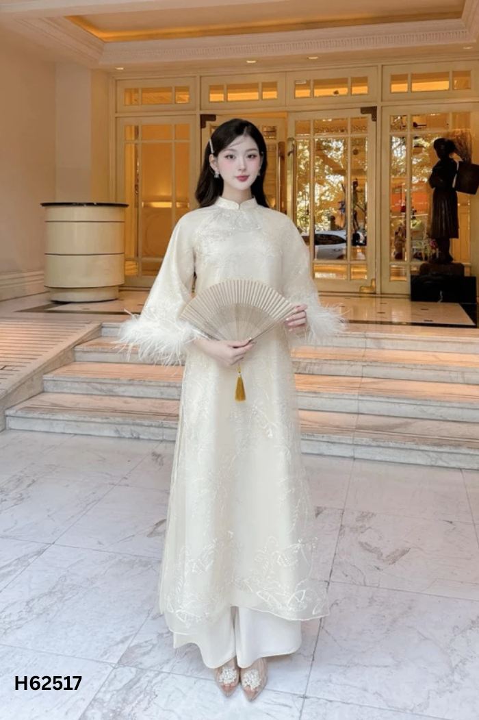 Áo dài be tay phối lông