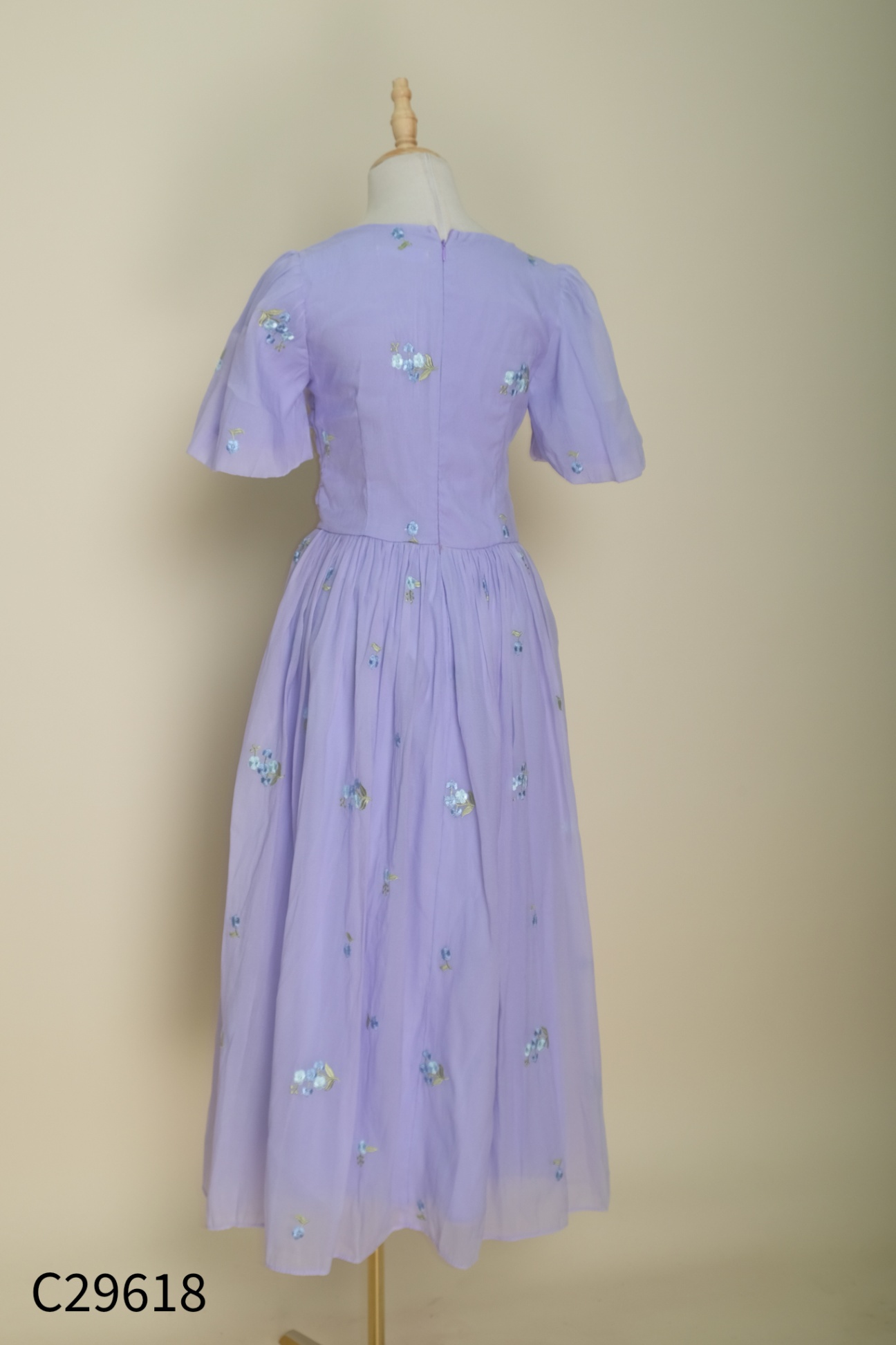 Váy MONOCO chiffon tím thêu hoa
