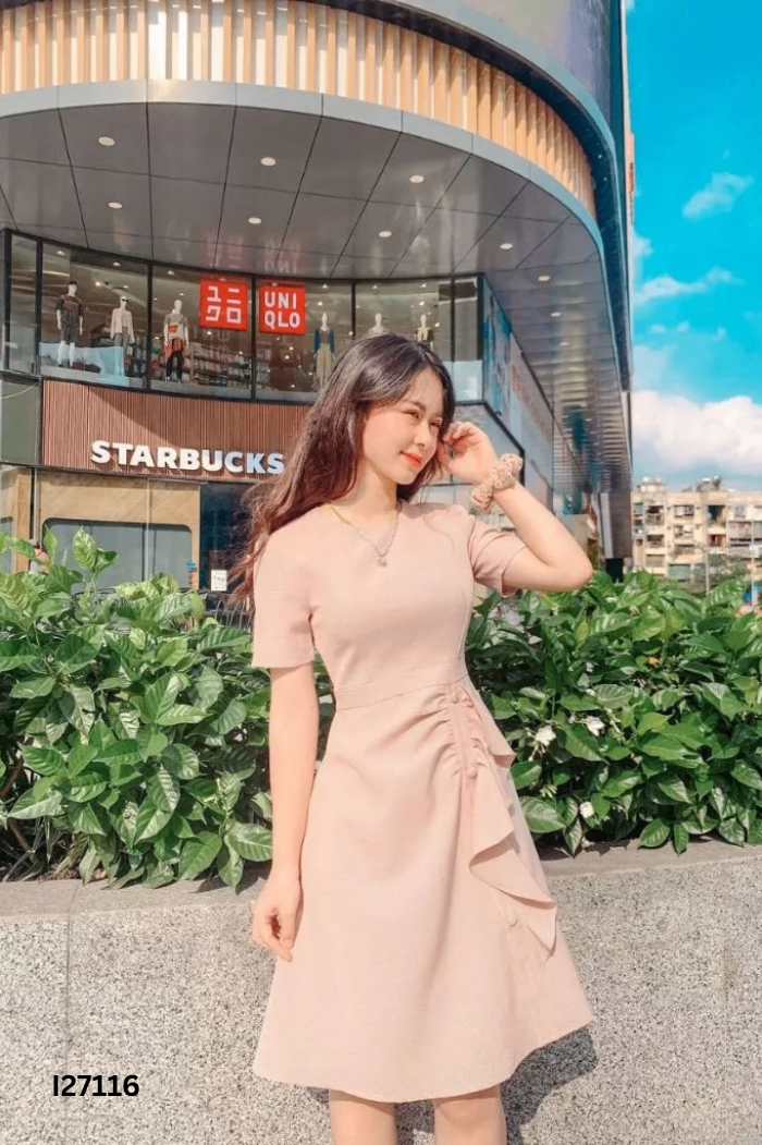Váy COSMO DESIGN ziczac trắng hồng bèo