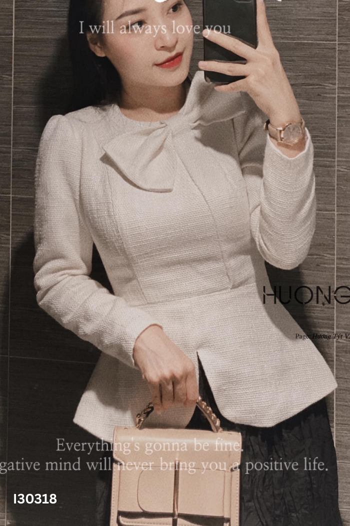 Áo dạ tweed be đính nơ
