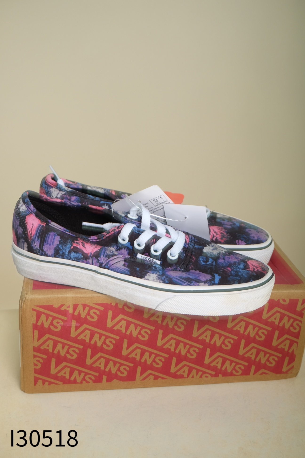 FULLBOX Giày VANS nền đen hoa tim hồng