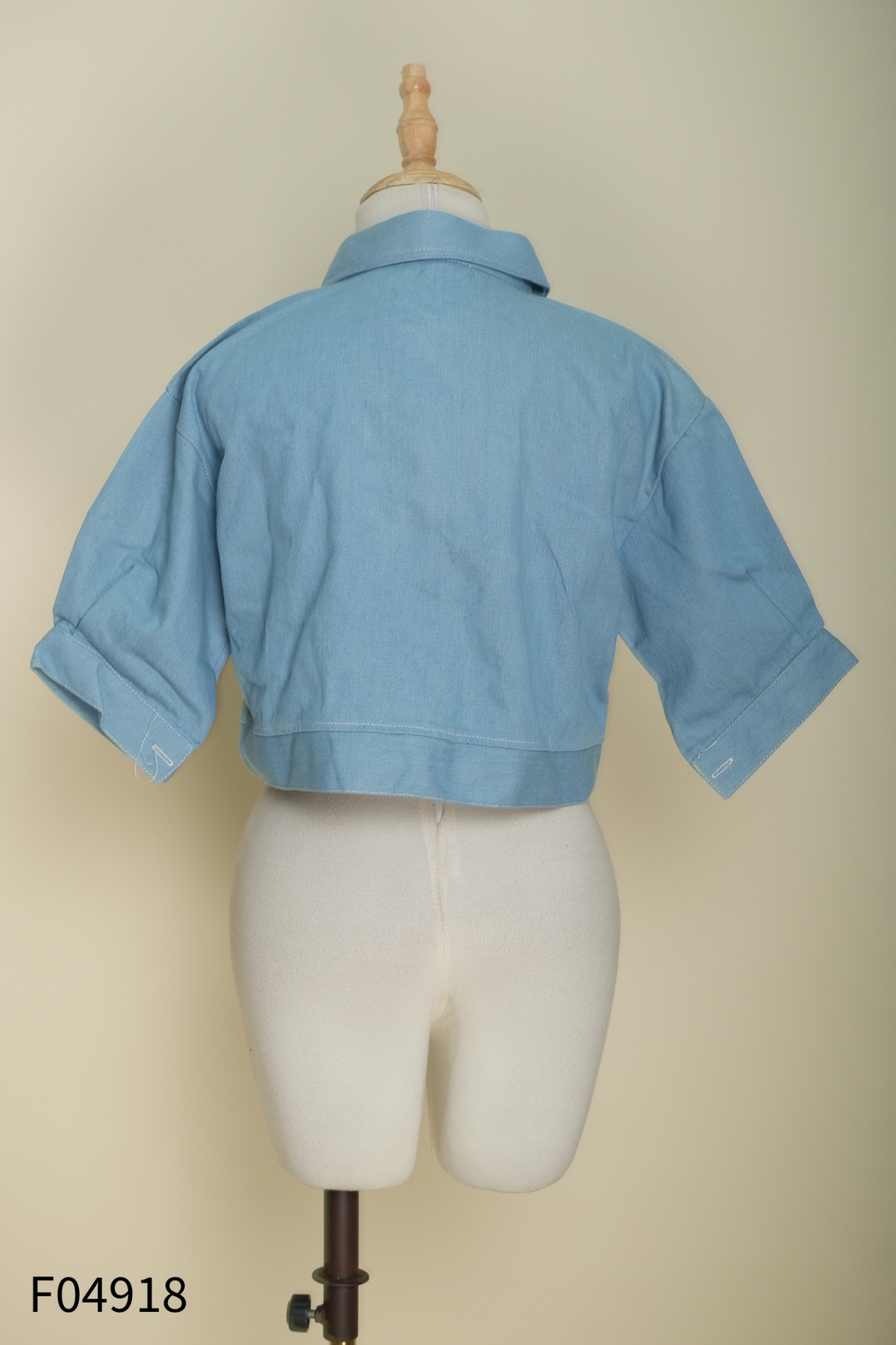 NEWTAG Áo jeans xanh cài khuy