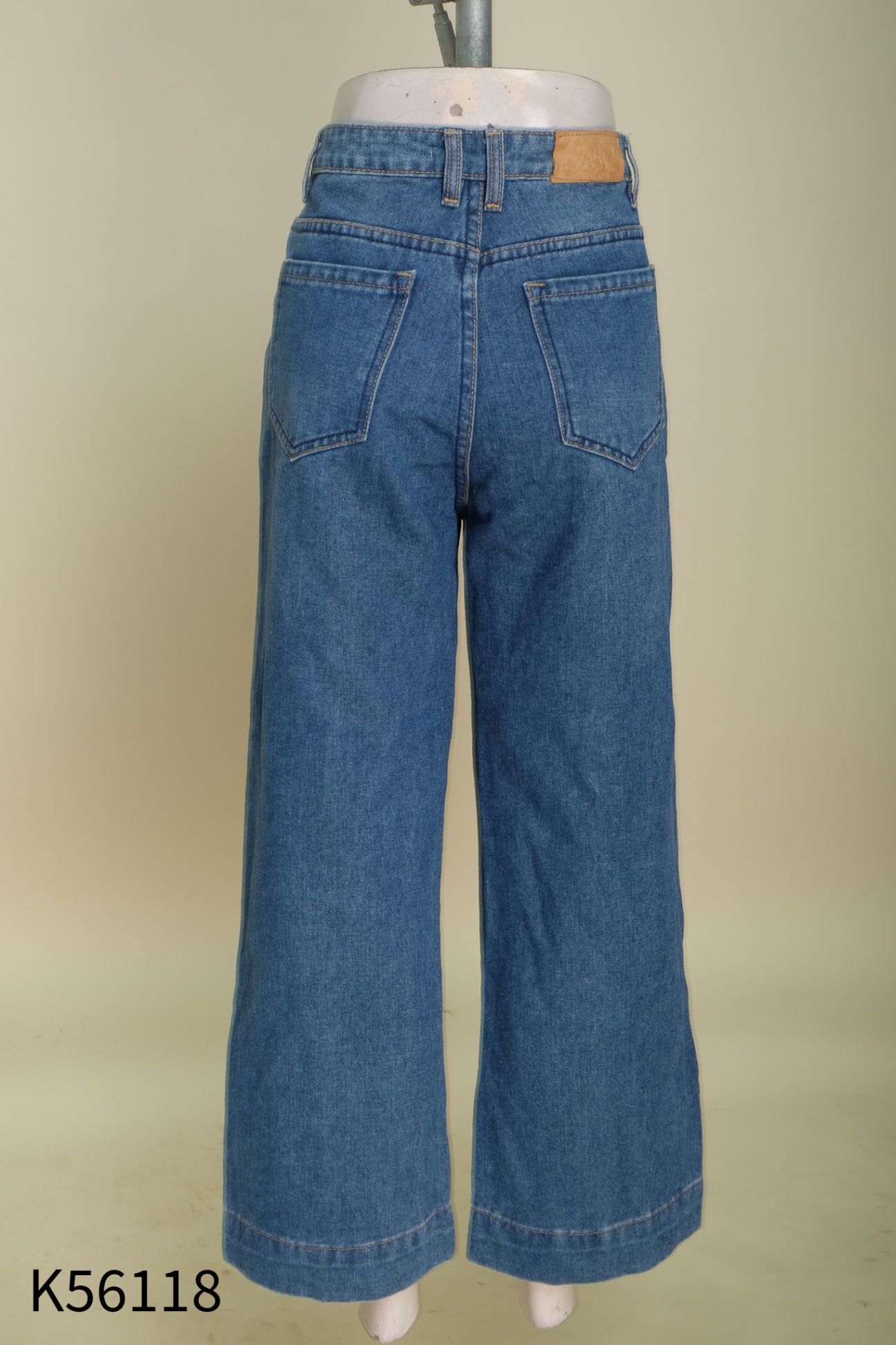 Quần jeans ZARA(cắt tag) xanh ống rộng