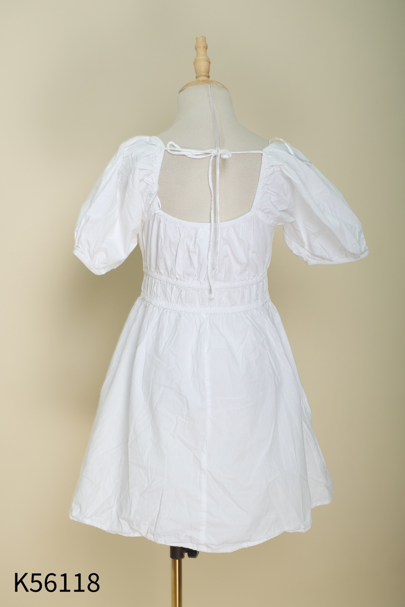 Váy COTTON ON trắng babydolll