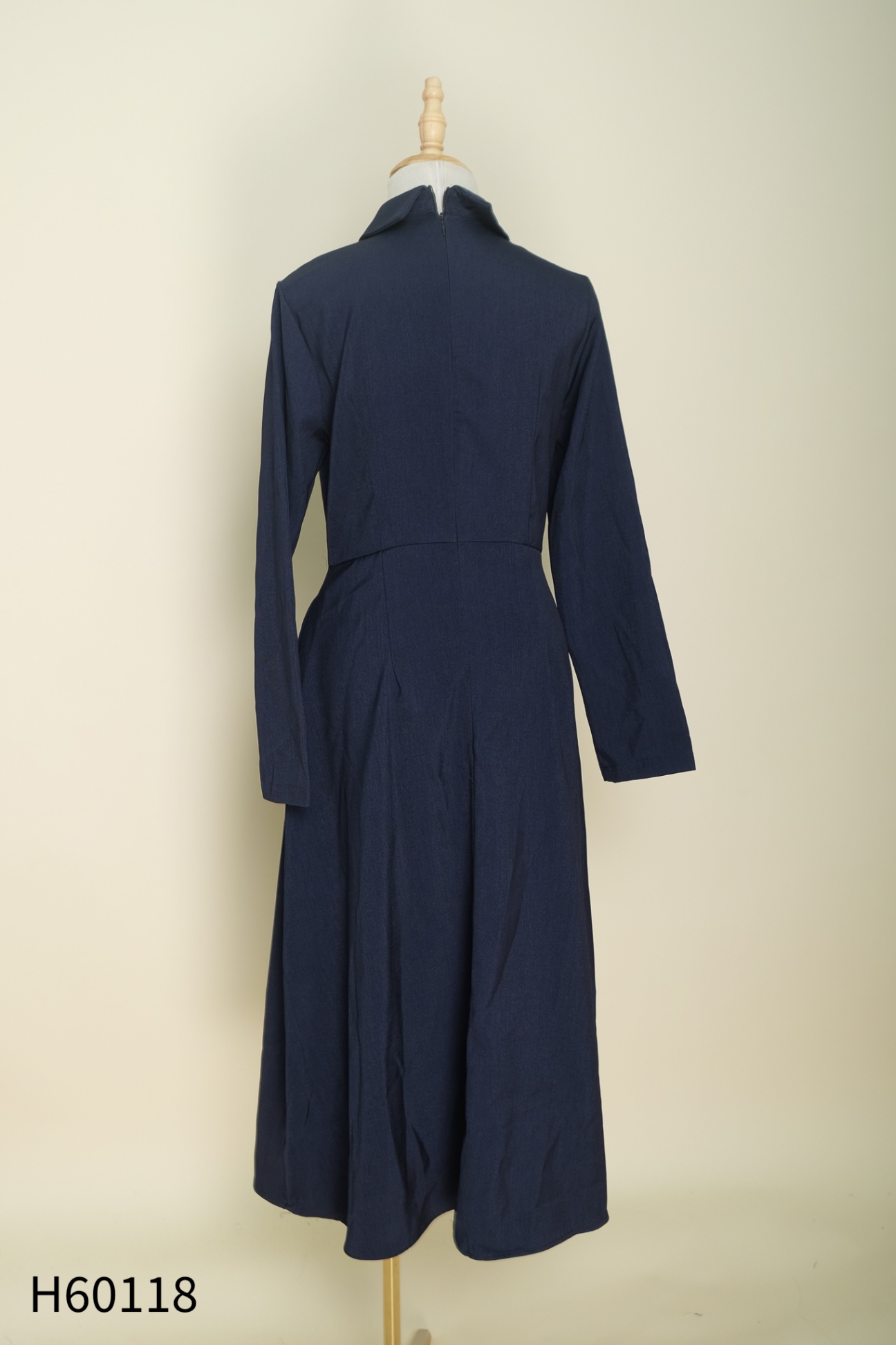 Váy PHUONG PHAN DESIGN xanh trơn