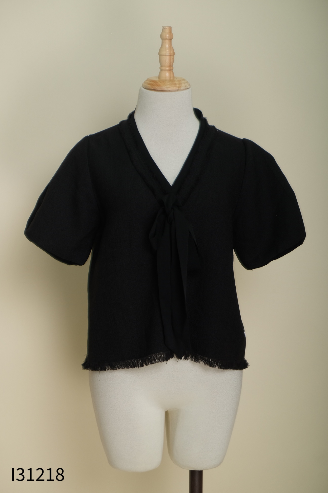 Áo 92 WEAR đen trơn