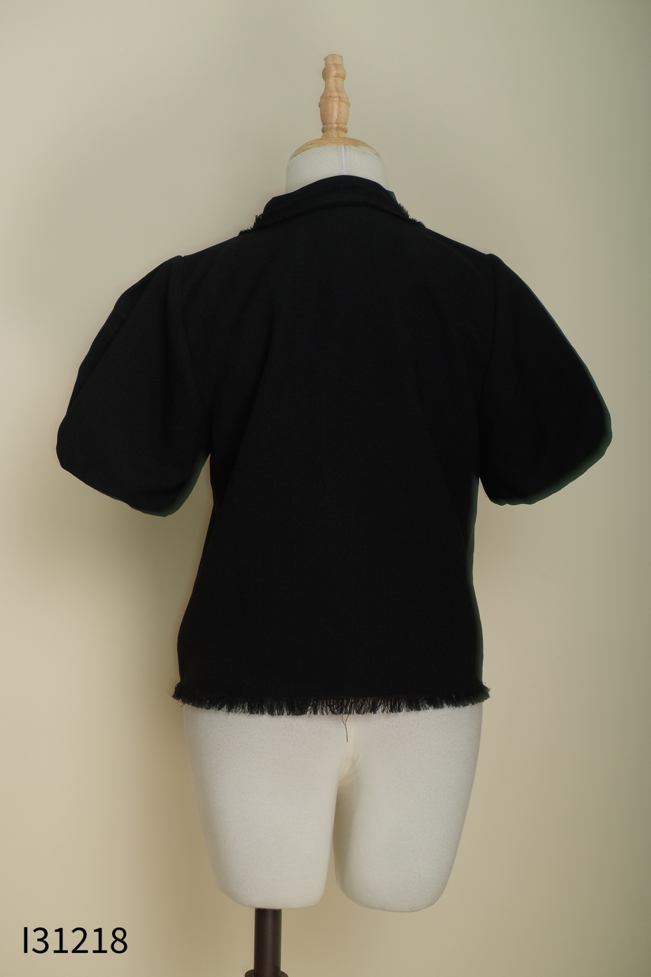 Áo 92 WEAR đen trơn