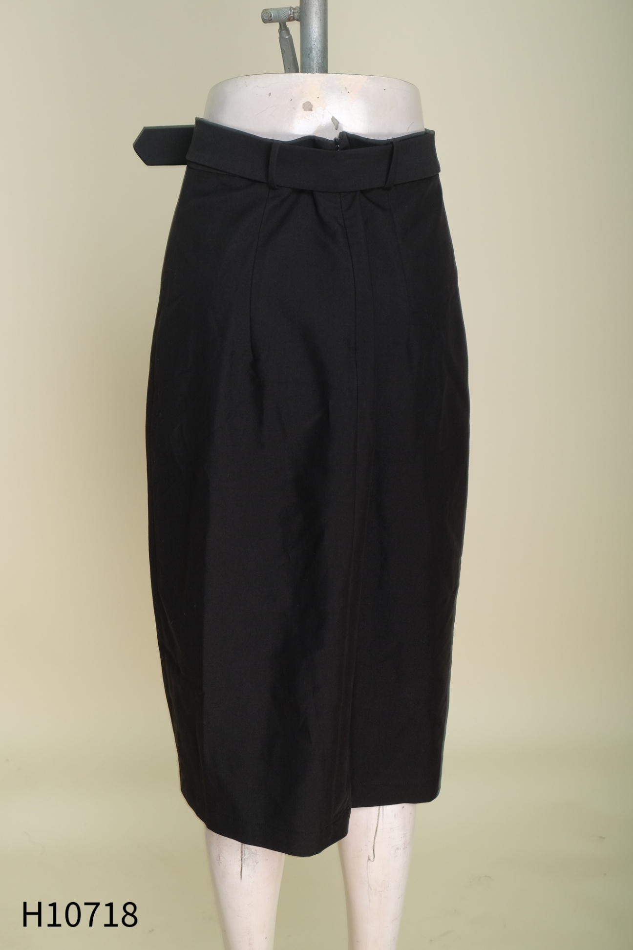 Chân váy ADORE DRESS đen trơn