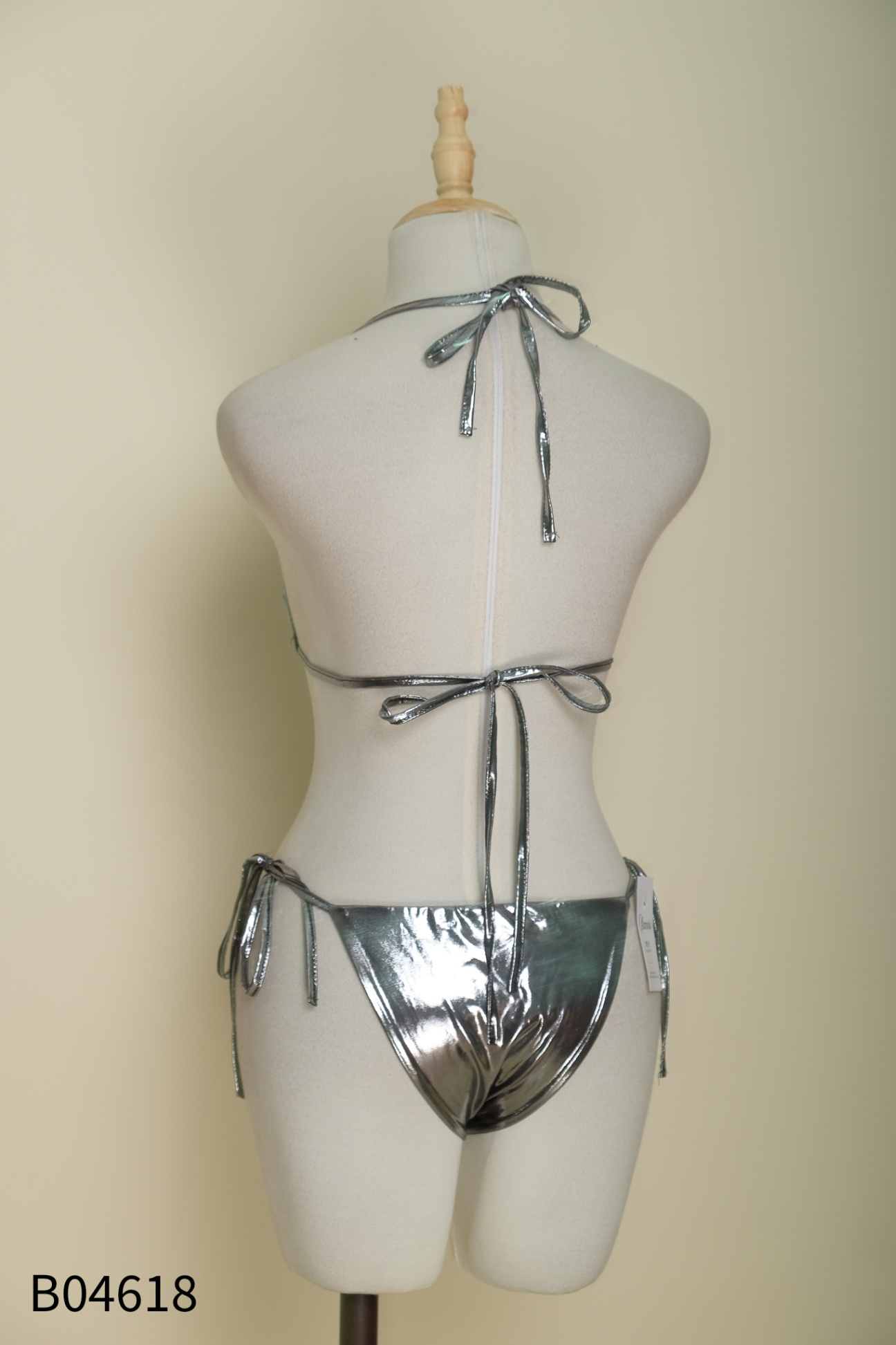 SET Bikini 2 mạnh bạc