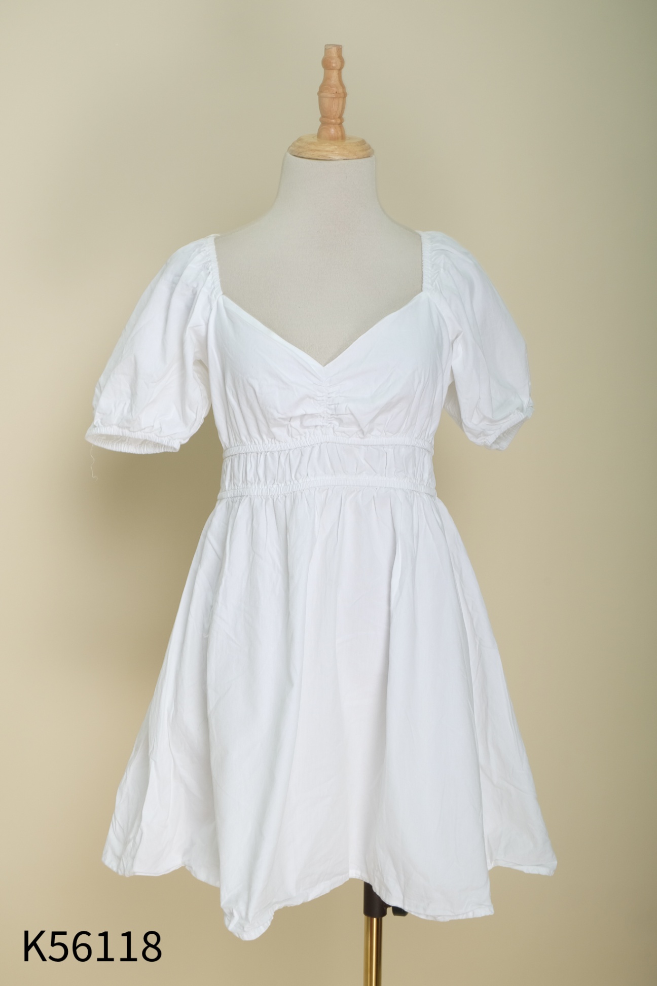 Váy COTTON ON trắng babydolll