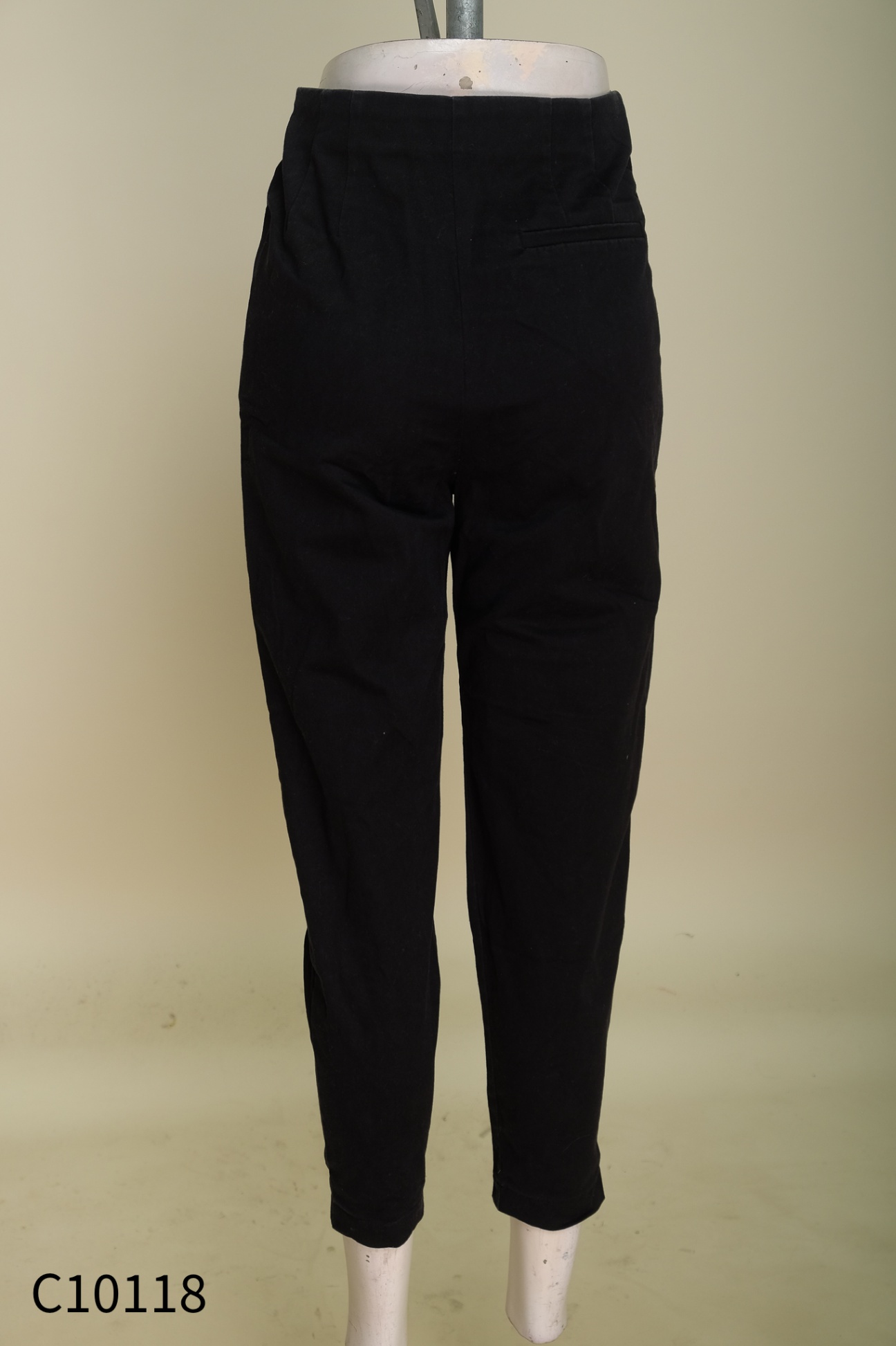 Quần kaki đen ZARA (cắt tag)