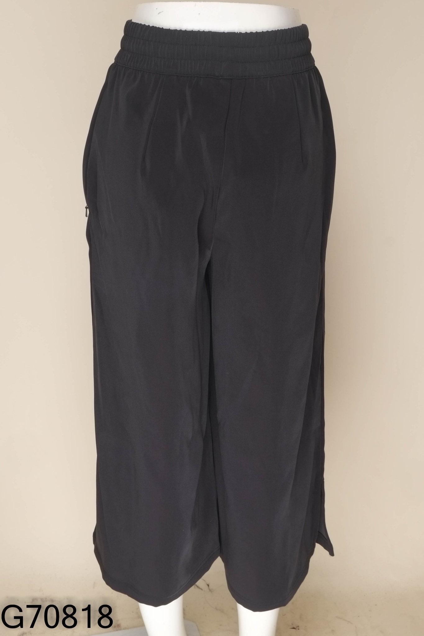 NEWTAG Quần ADIDAS culottes đen lửng