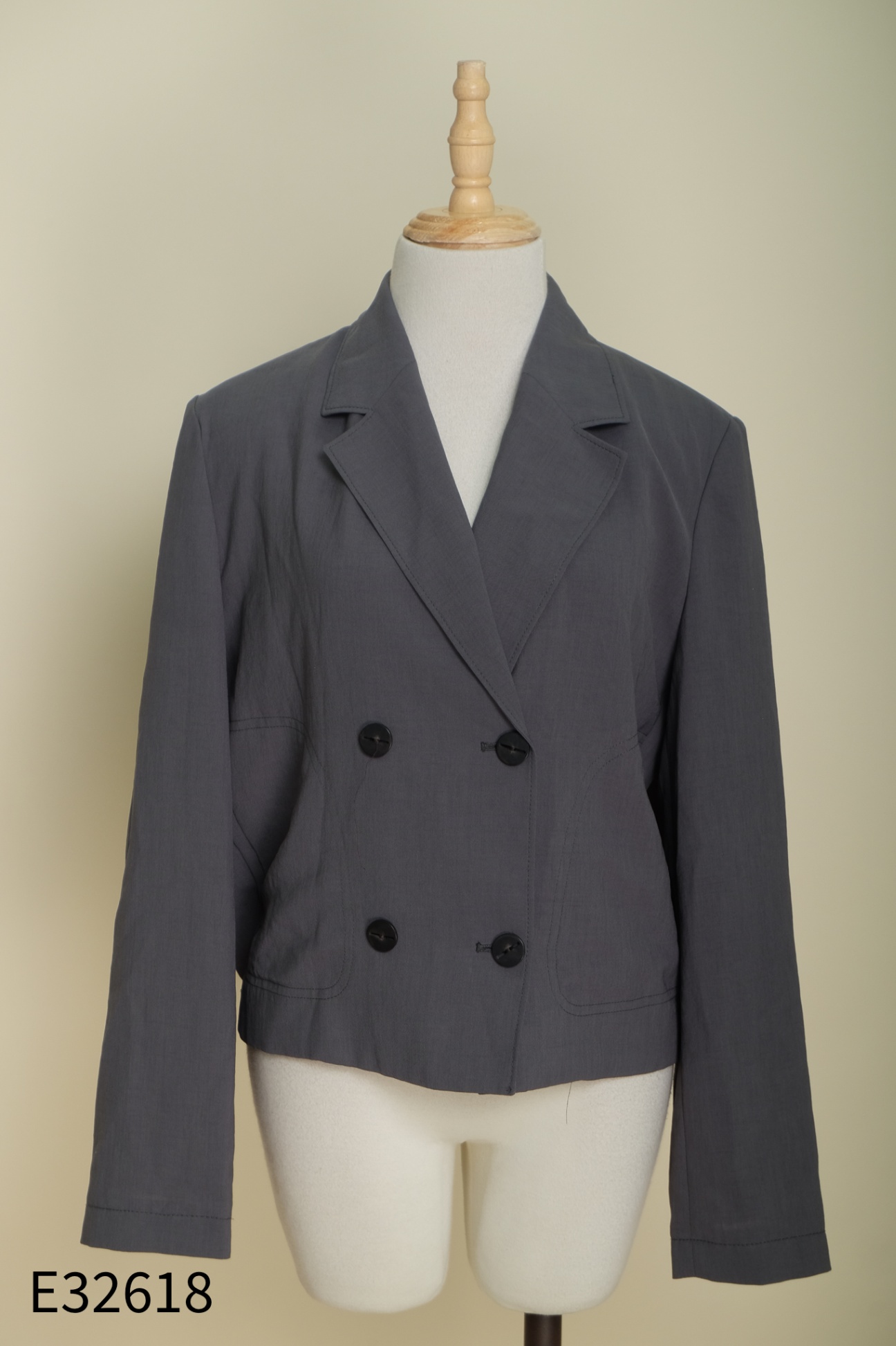 Áo blazer xanh rêu