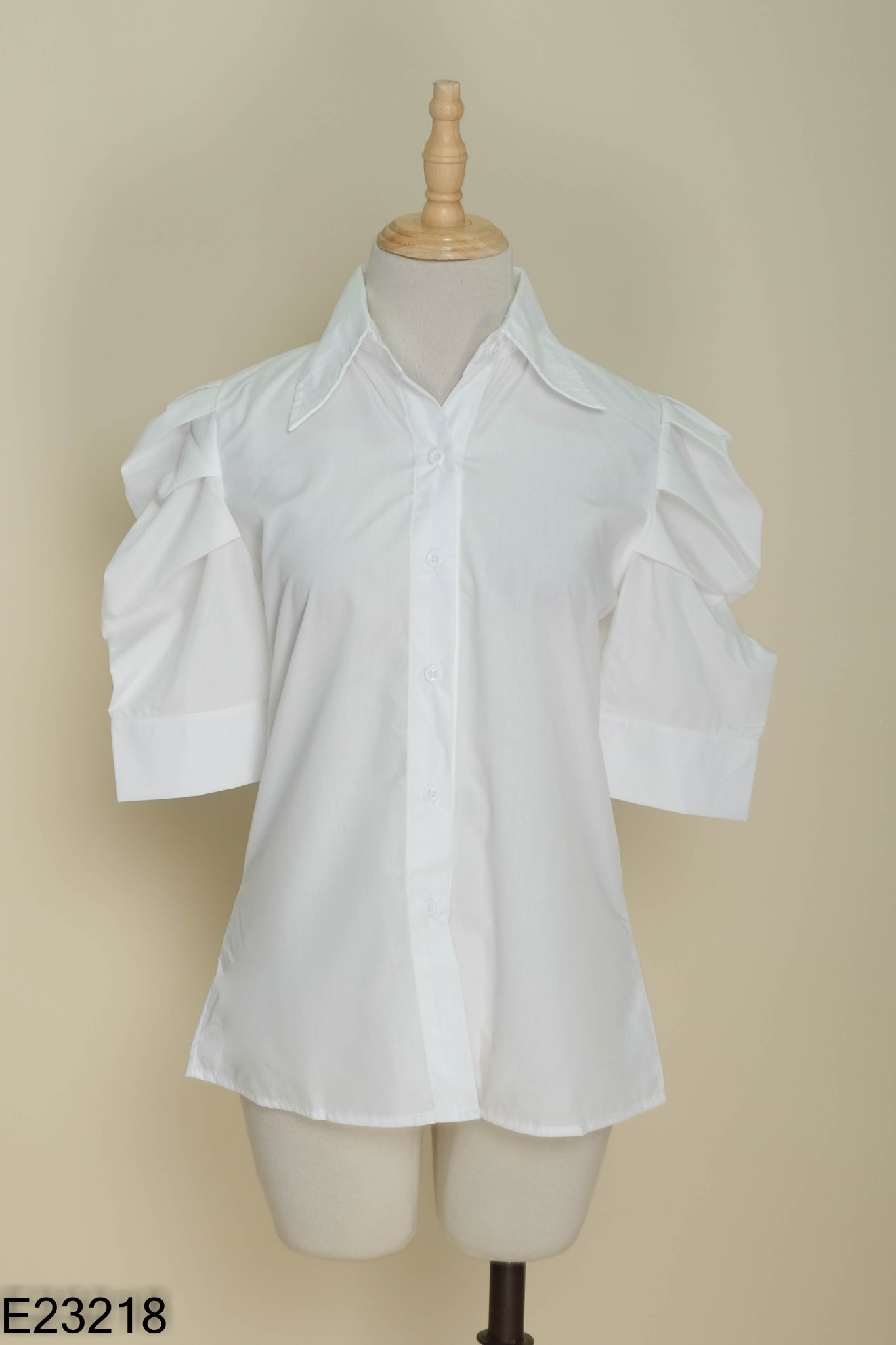NEWTAG Áo LAMO DESING trắng trơn