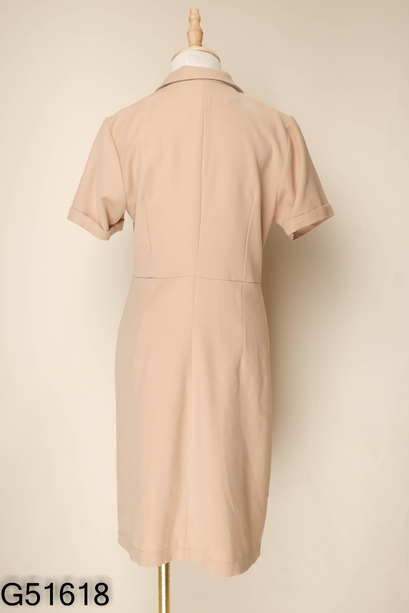 Váy C'CHAT be cổ vest