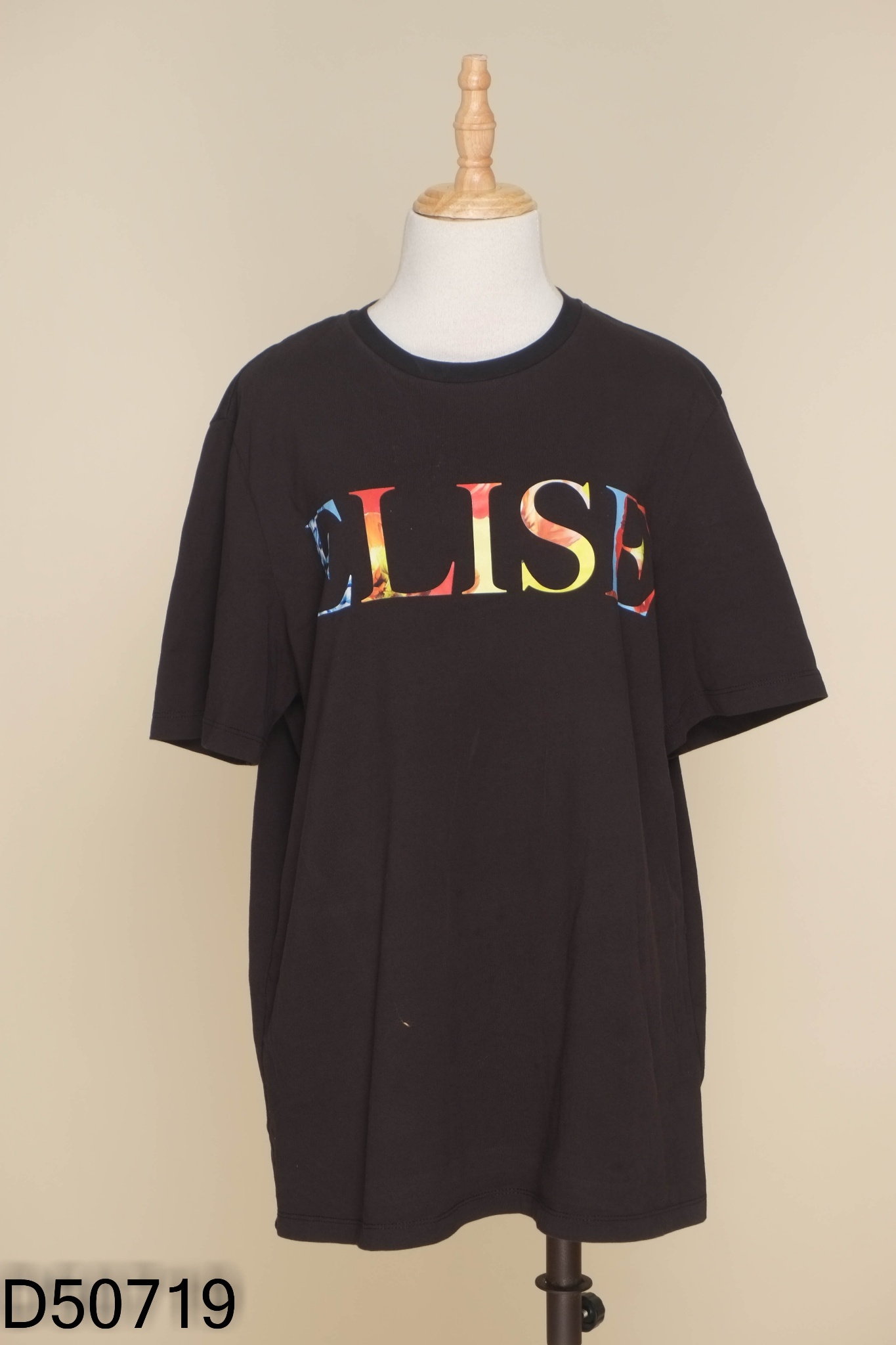 Áo ELISE đen phối chữ