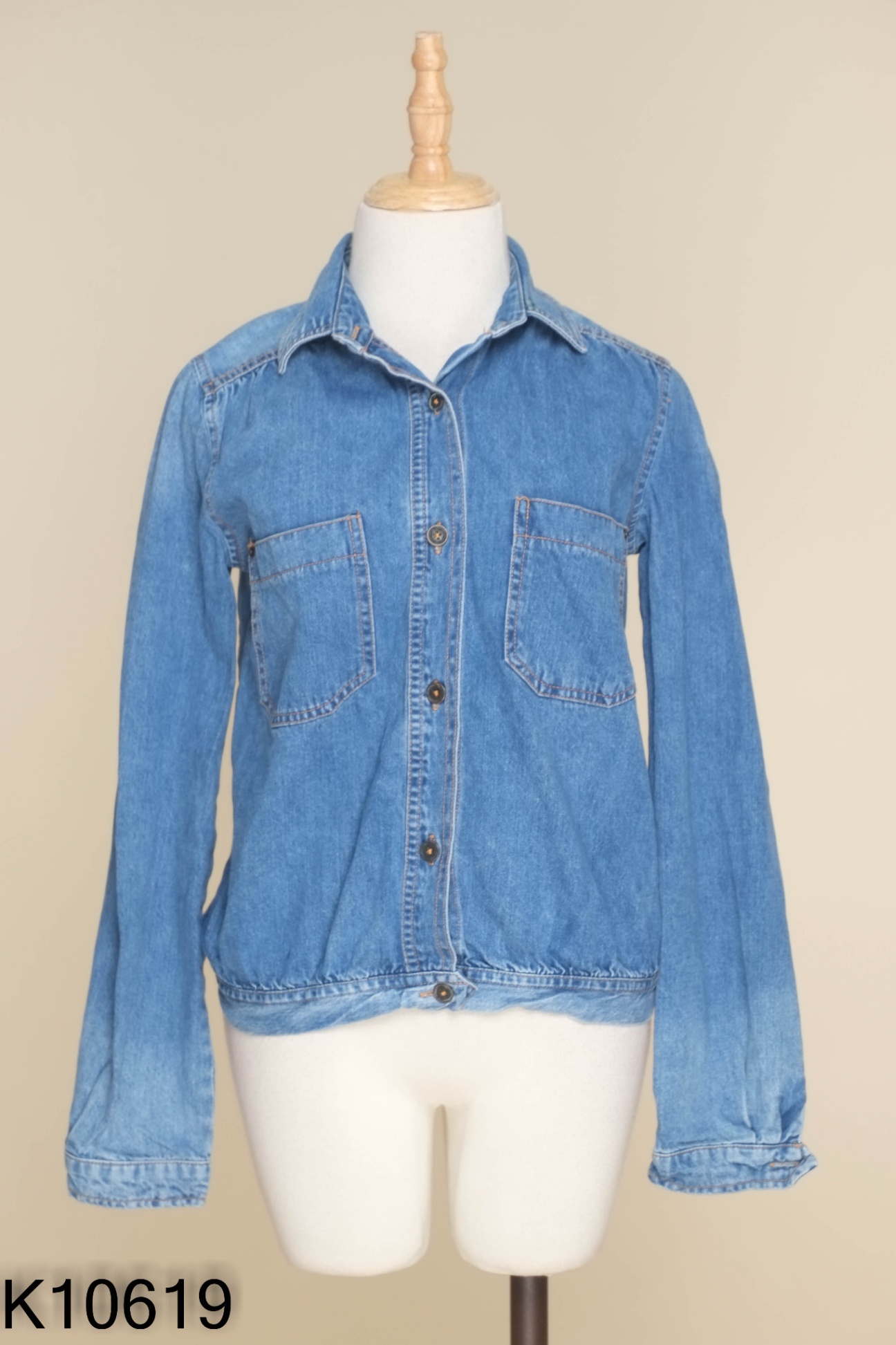 Áo jeans ZARA xanh trơn (CẮT TAG)