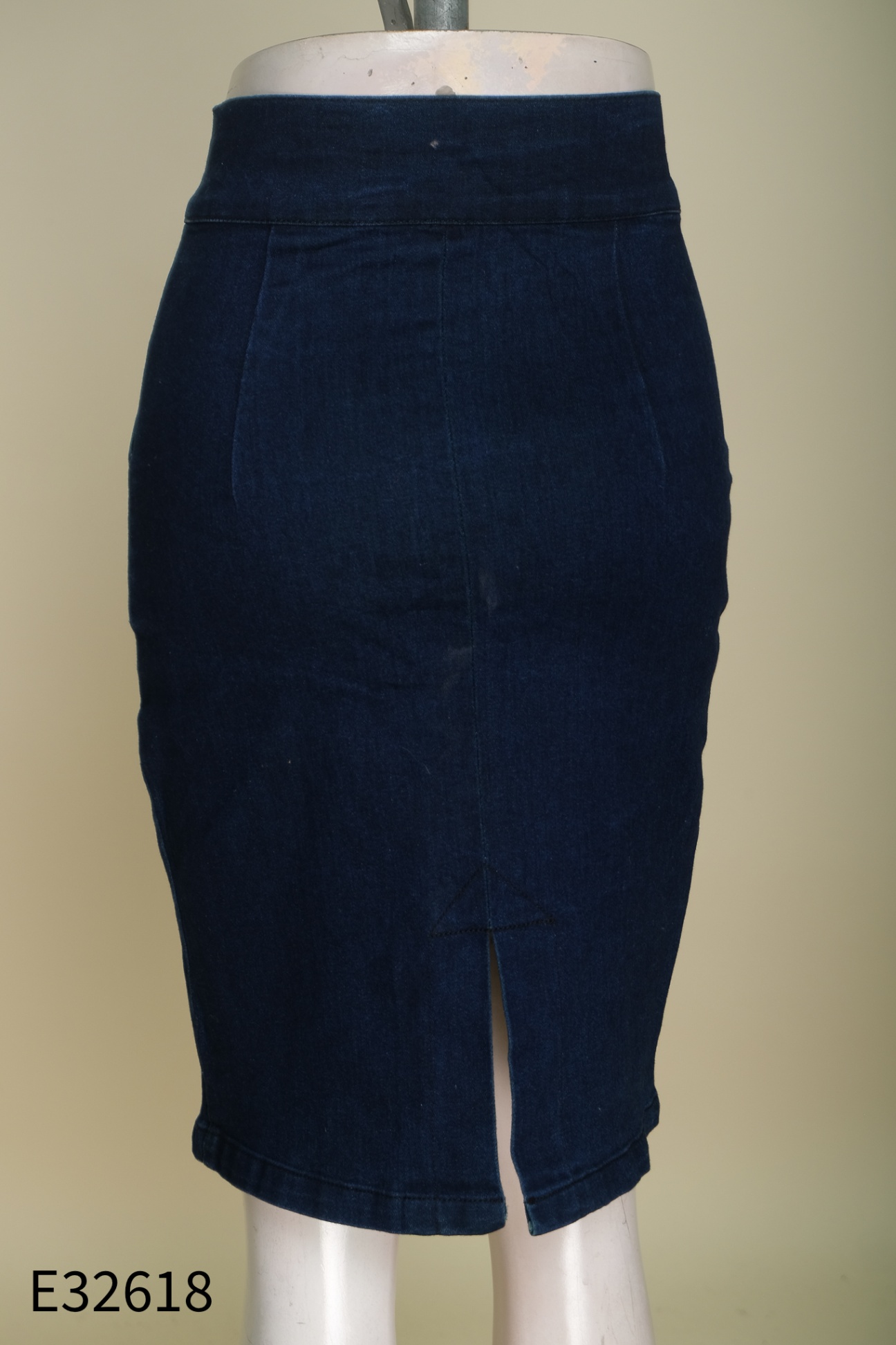 Chân váy jeans xanh trơn