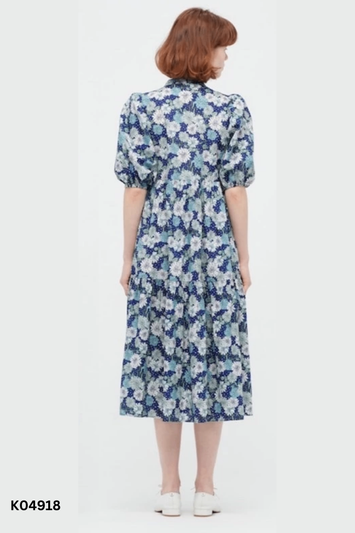 Váy UNIQLO xanh họa tiết hoa