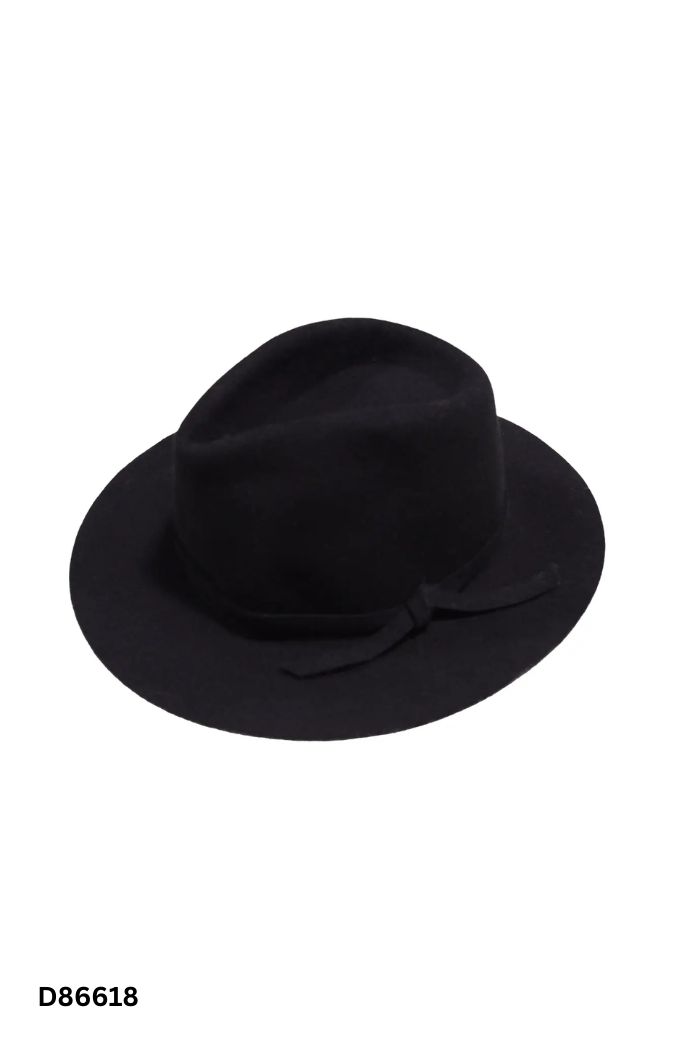 Mũ UNIQLO dạ đen vành rộng