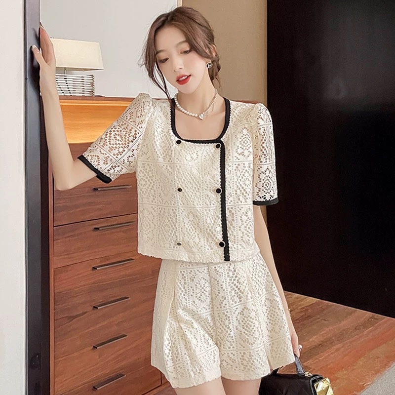 Áo ren be viền đen