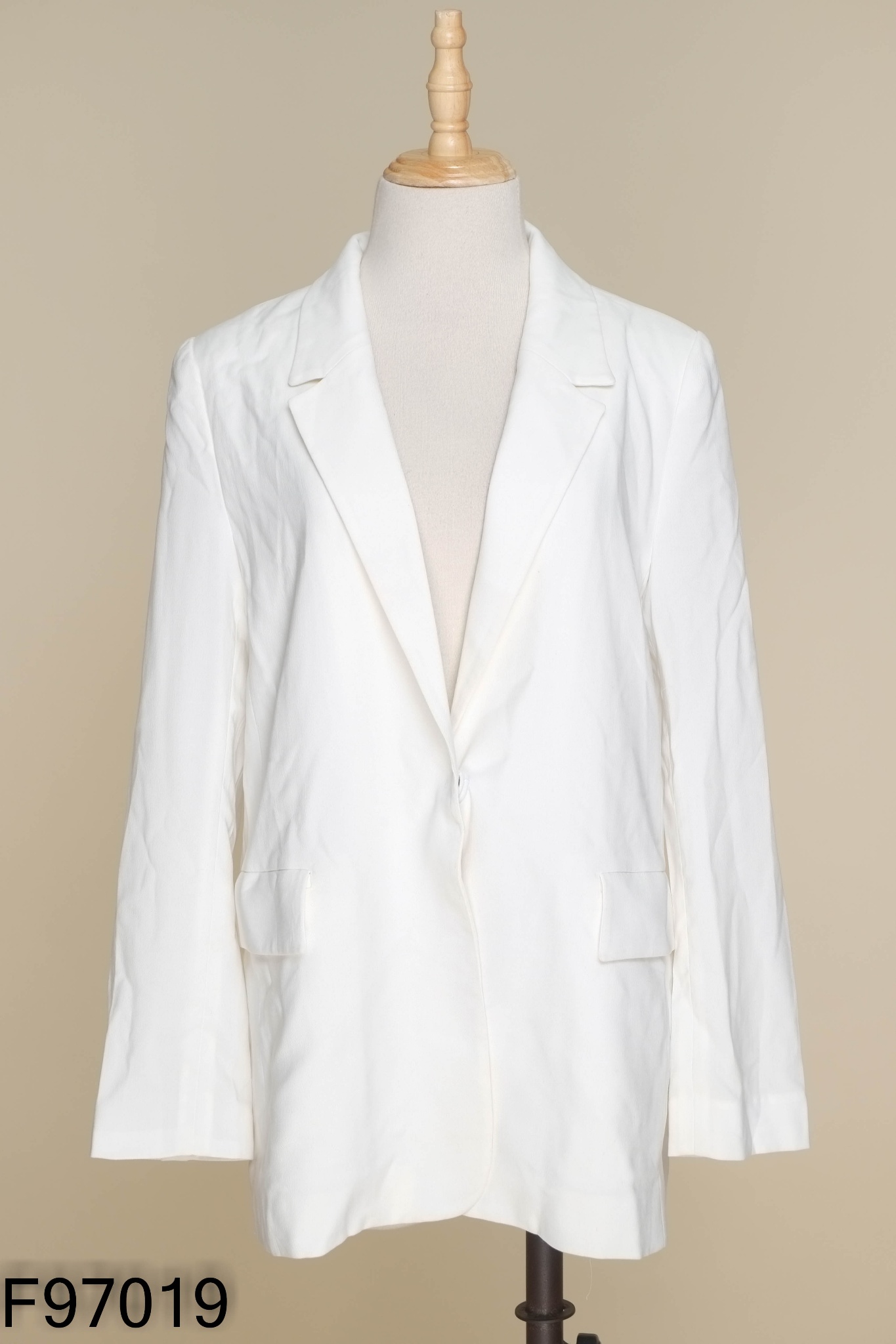 Áo blazer trắng