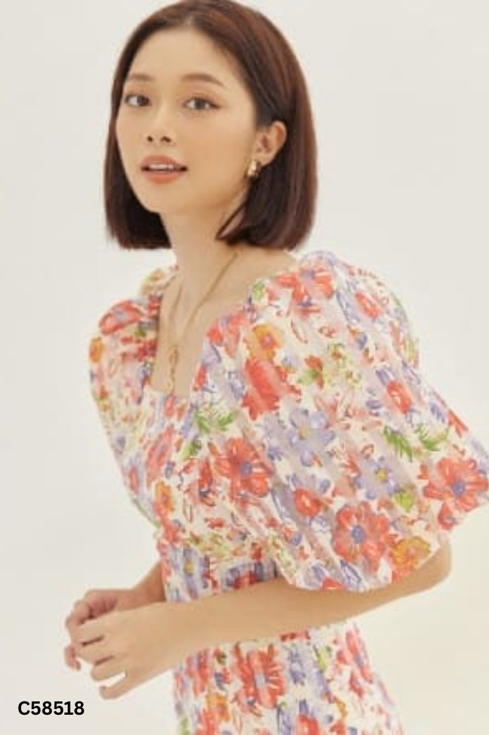 Váy EDINI be hoa đỏ