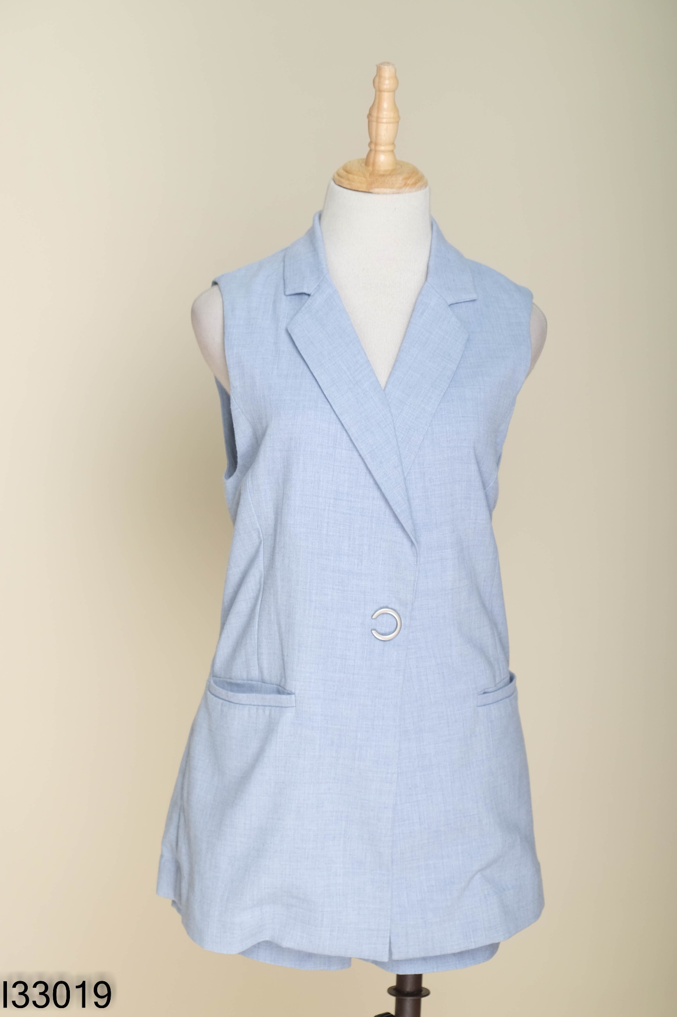 Set Áo gile xanh cổ vest + quần shorts