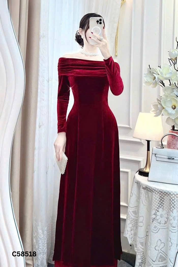 Váy nhung đỏ trễ vai