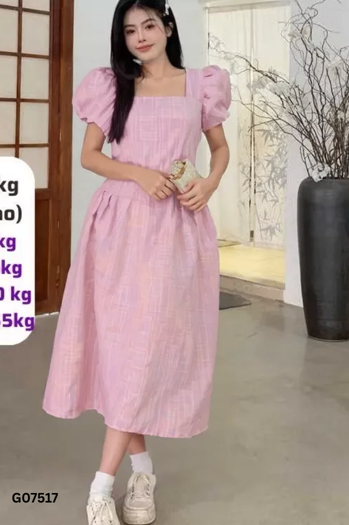 NEWTAG Váy hồng kẻ vàng