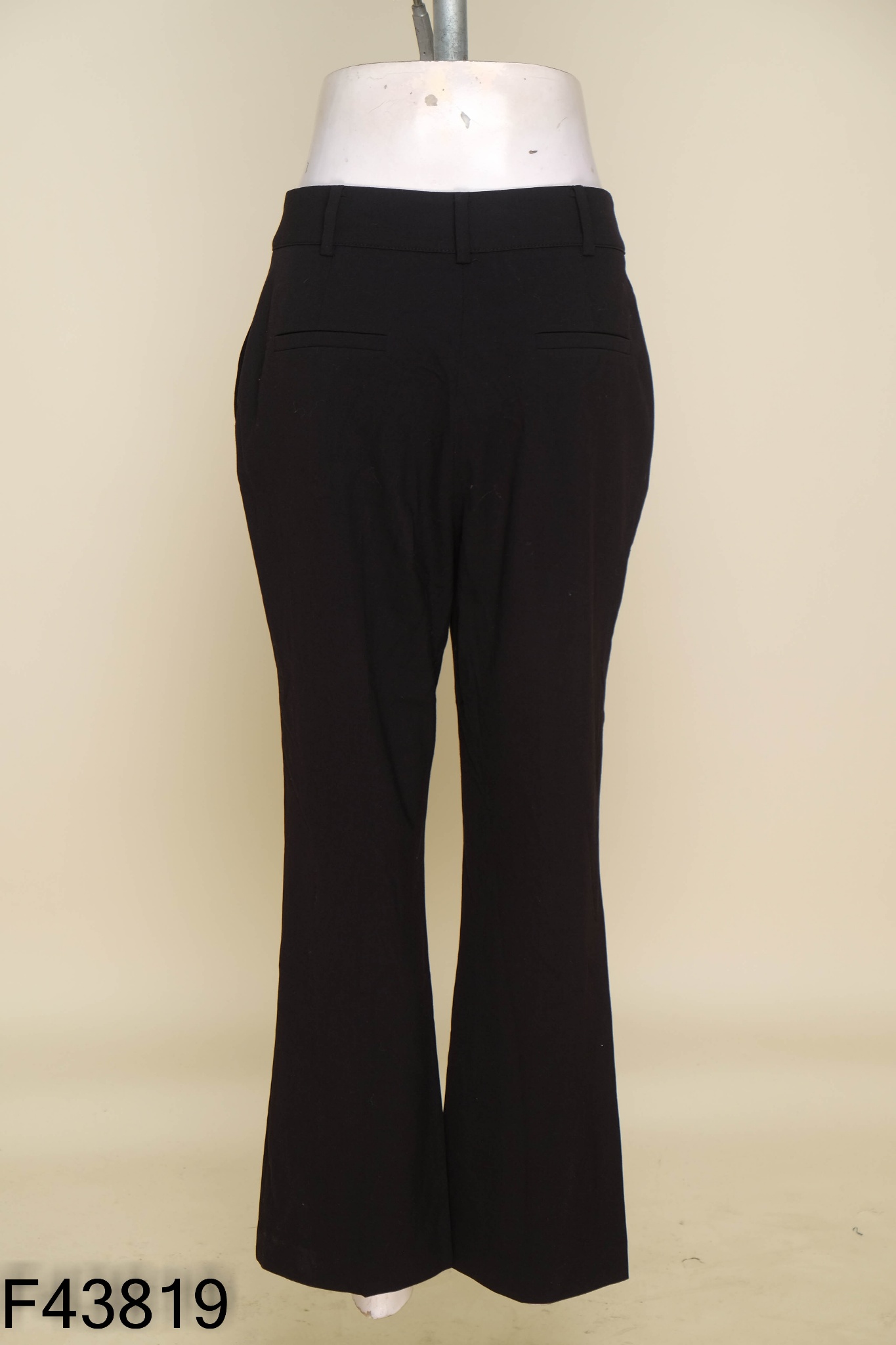 Quần MIXXO đen trơn