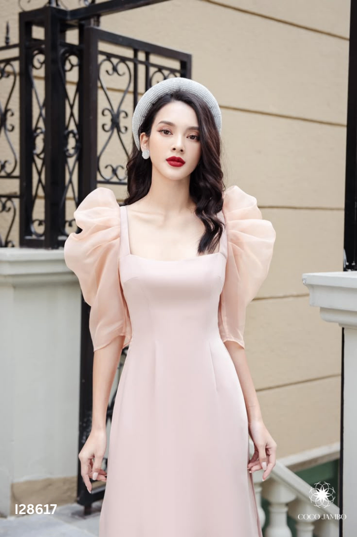 SET COCO JAMBO Áo dài be + quần