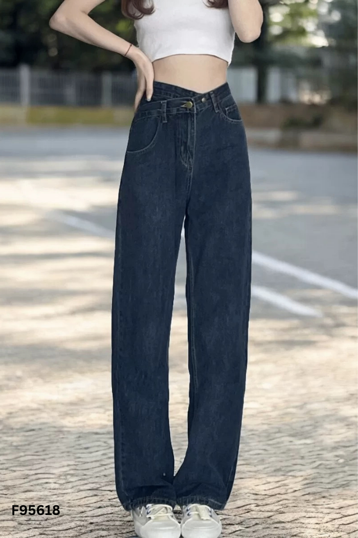 Quần jeans xanh eo chéo