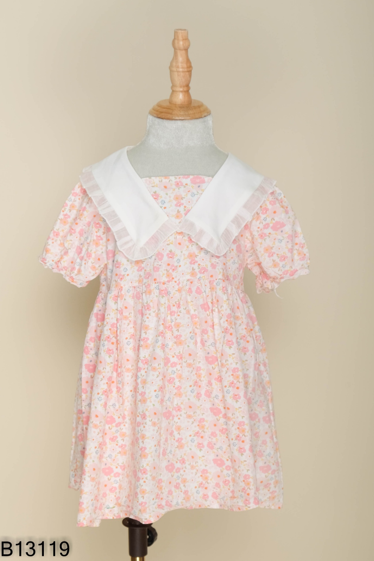 Váy hoa hồng cổ trắng KIDS