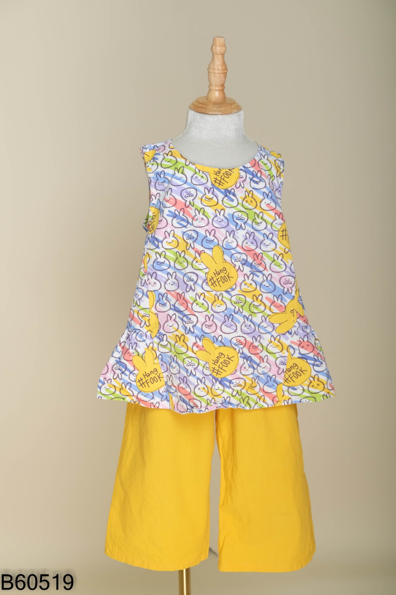 Set Áo họa tiết màu sắc + quần vàng KIDS