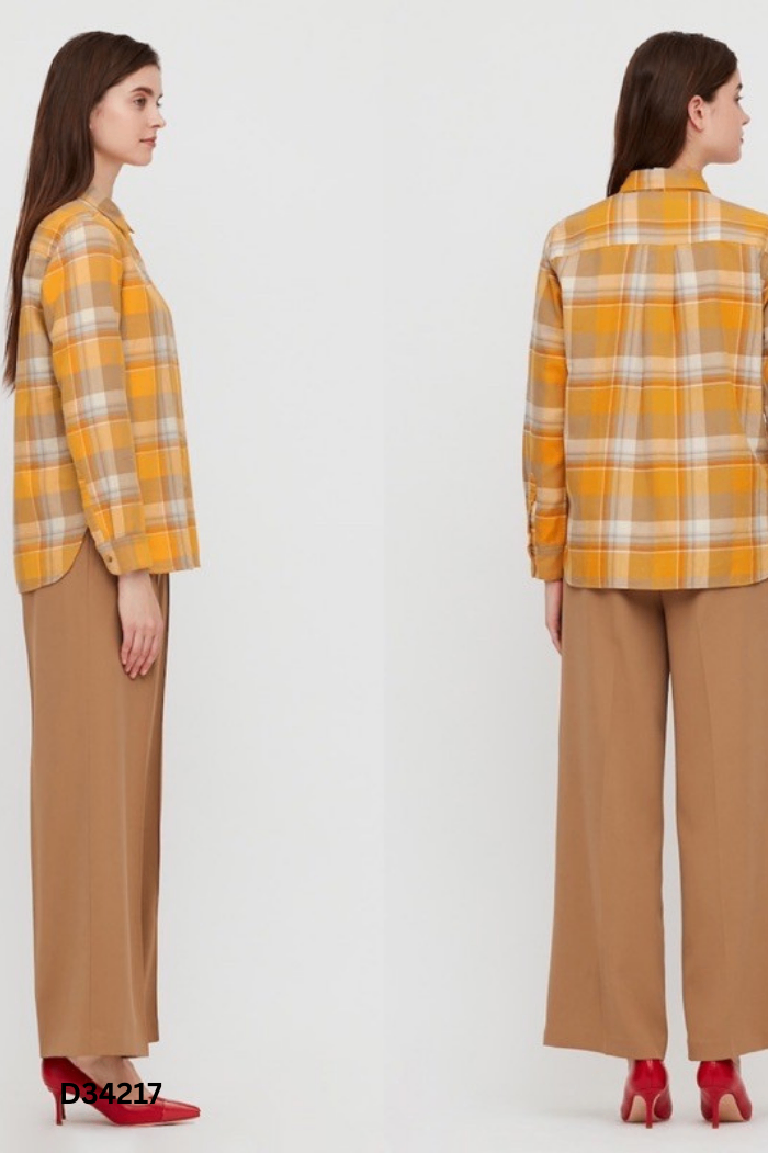Áo sơ mi UNIQLO vàng be