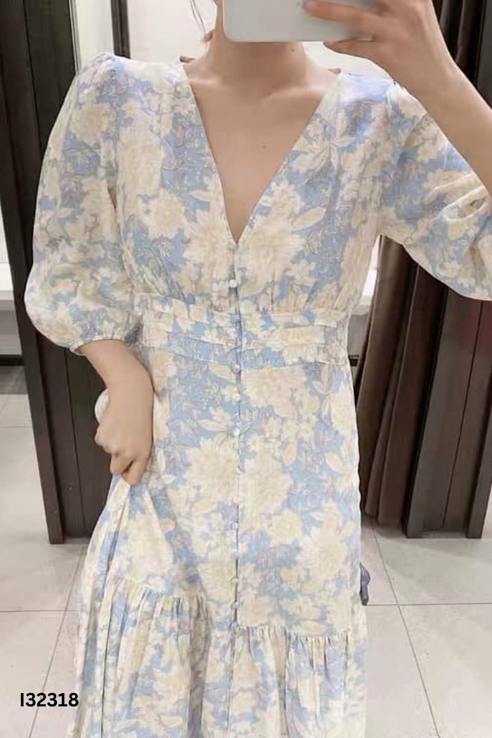Váy xanh họa tiết vàng