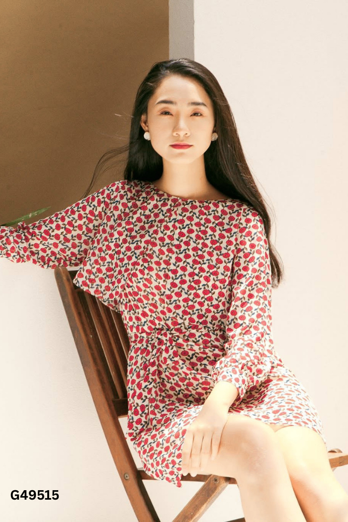 Váy be hoa đỏ MAGONN kèm đai