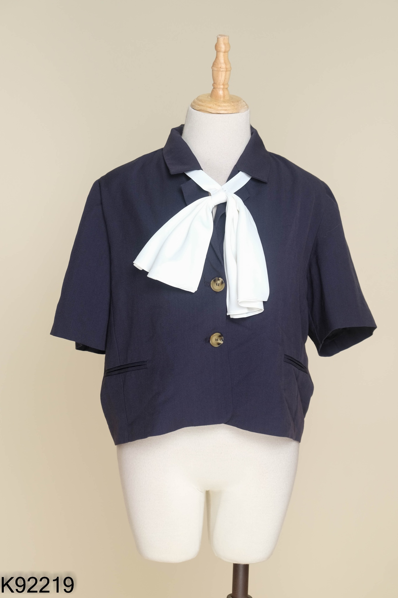 Áo MIXXO xanh than cổ vest