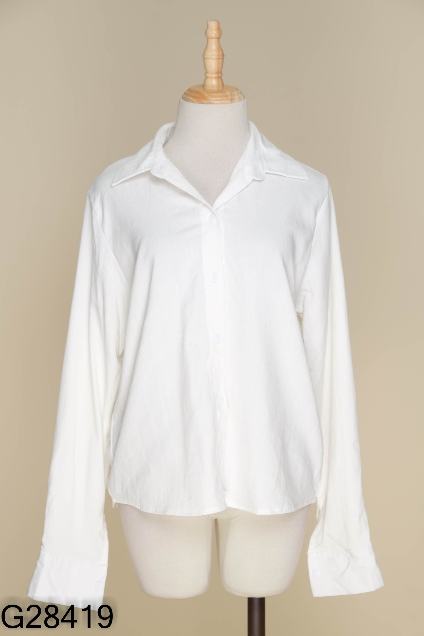 Áo sơ mi linen trắng