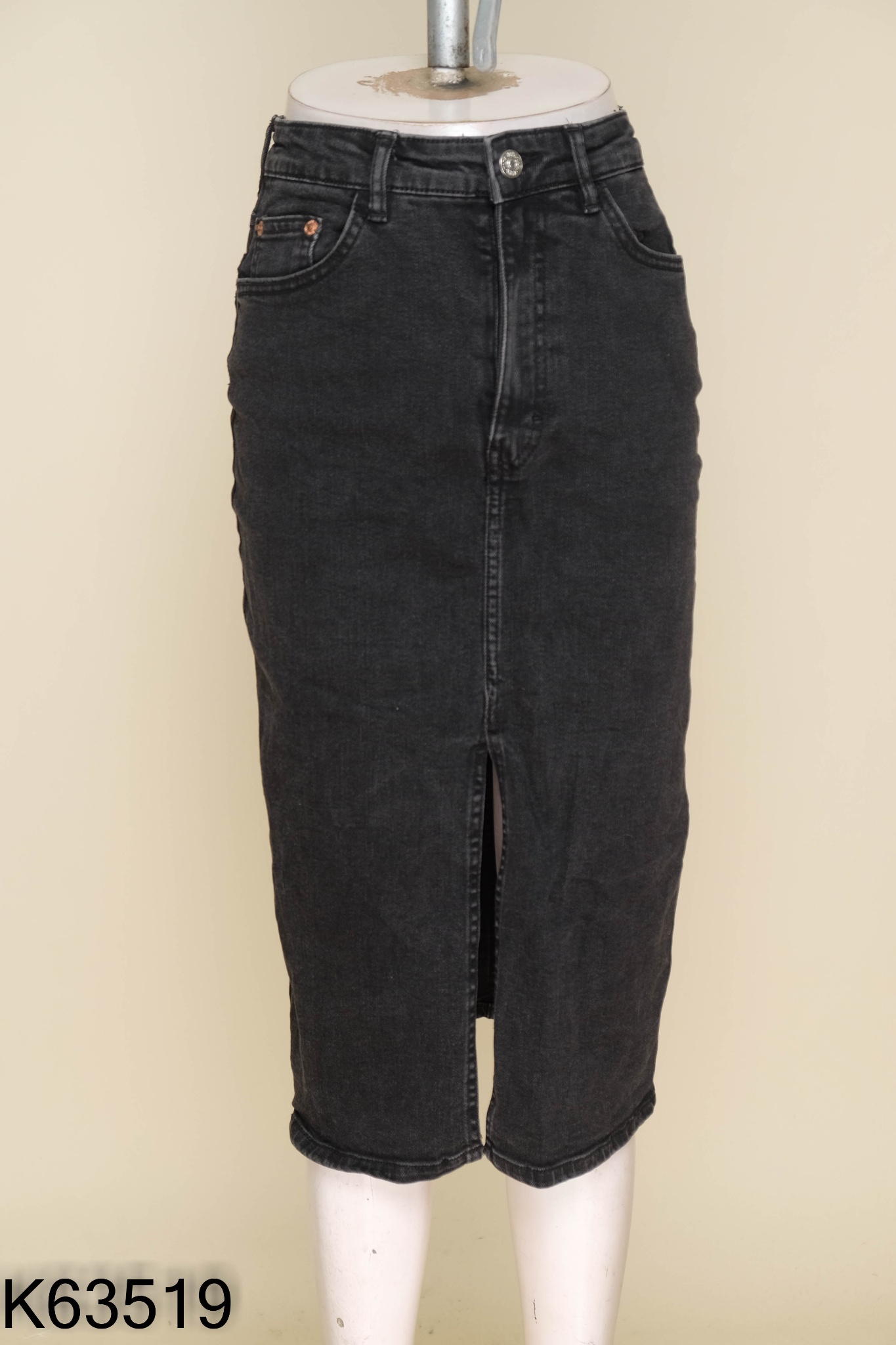 Chân váy jeans ZARA xám đen