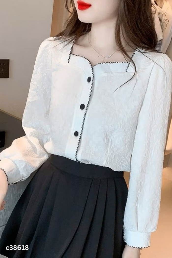 Áo trắng viền đen