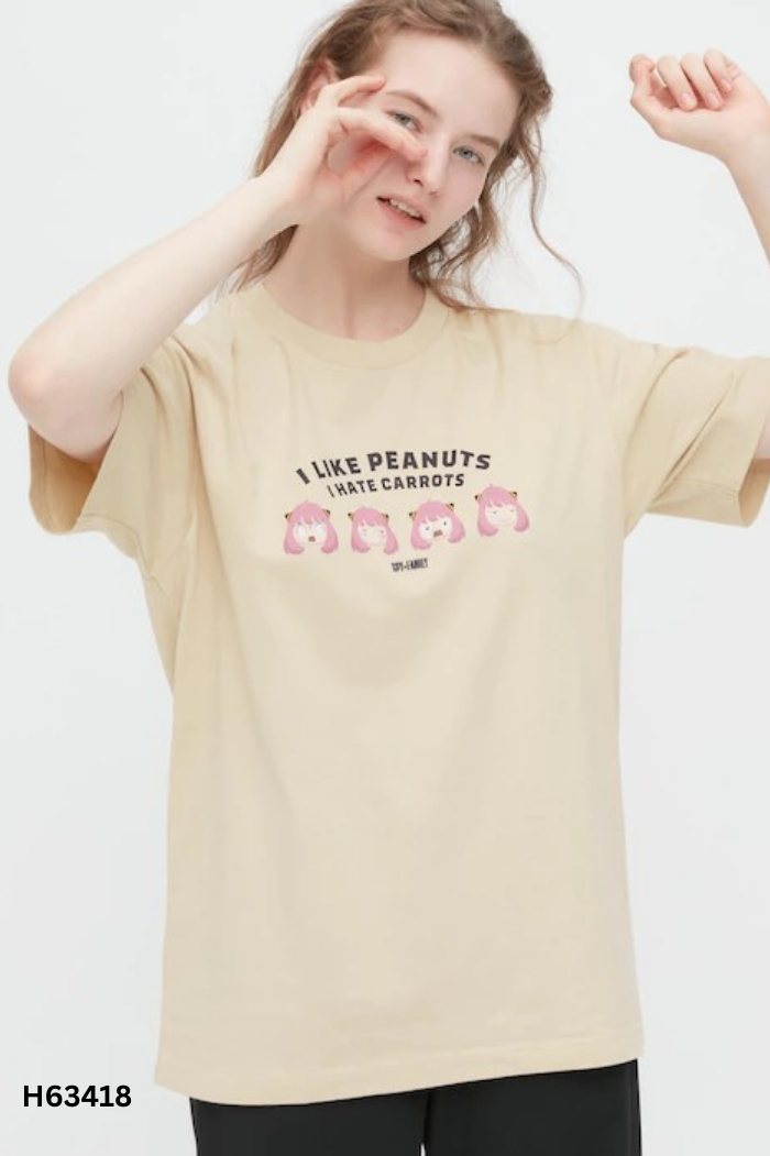 Áo UNIQLO phông be in hình