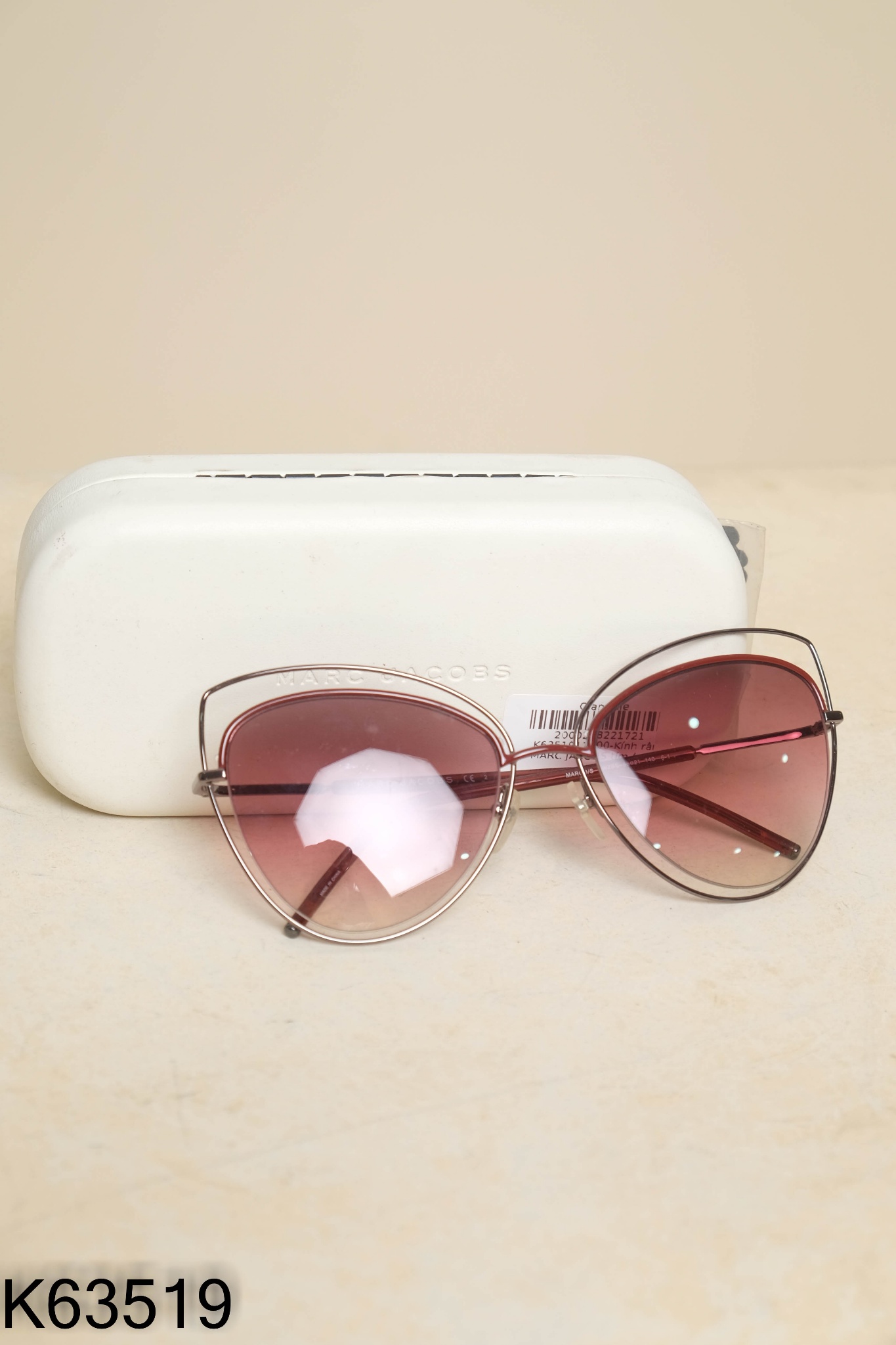 Kính râm MARC JACOBS tím (used 85%)