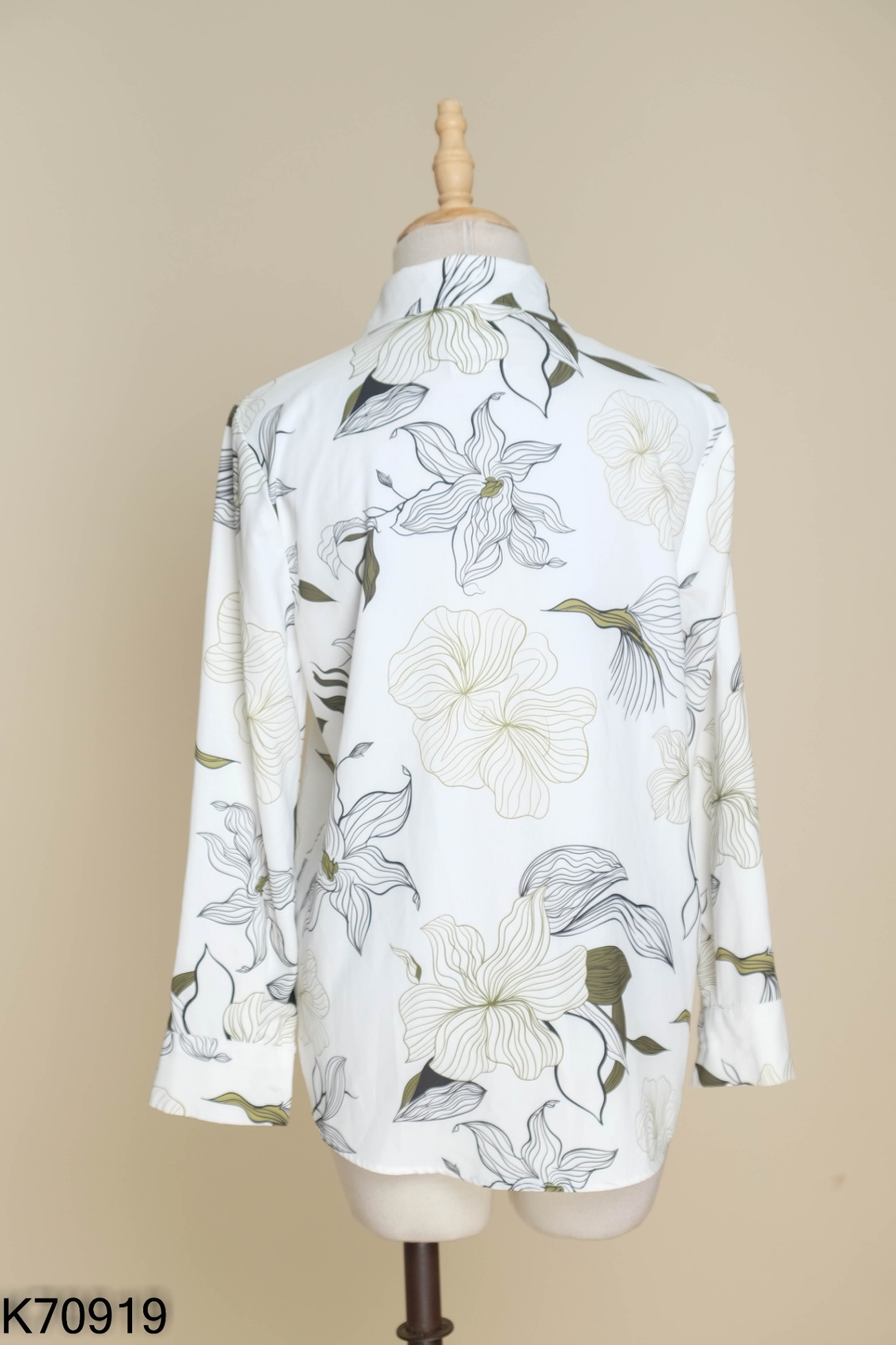 Áo sơ mi trắng VERO MODA họa tiểt