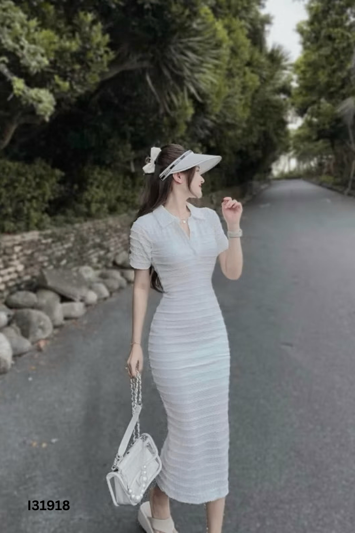Váy trắng trơn